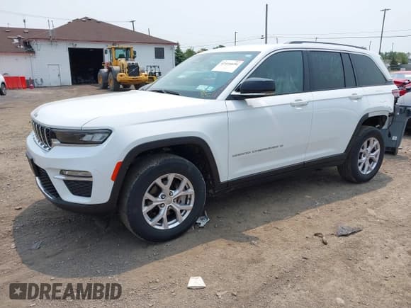 ✅ 2022 Jeep Grand Cherokee Limited • VIN: 1C4RJHBG1N8595107 • Lot: 42416656. Listed on IAAI with 33,574 mi. Free auction sales archive from the USA and detailed vehicle history report at DreamBid. Image 2.