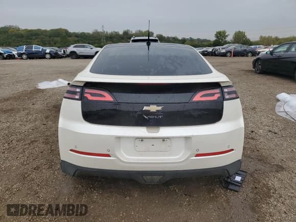 ✅ 2012 Chevrolet Volt • VIN: 1G1RD6E4XCU113003 • Lot: 86175365. Wystawiony na Copart z przebiegiem 91 458 mil. Bezpłatny archiwum sprzedaży aukcyjnych z USA i szczegółowy raport historii pojazdu na DreamBid. Zdjęcie 6.