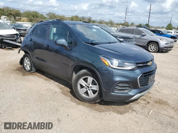 ✅ 2022 Chevrolet Trax LT • VIN: KL7CJLSM4NB539693 • Lot: 94821445. Wystawiony na Copart z przebiegiem 107 112 mil. Bezpłatny archiwum sprzedaży aukcyjnych z USA i szczegółowy raport historii pojazdu na DreamBid. Zdjęcie 4.