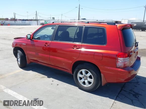 ✅ 2002 Toyota Highlander • VIN: JTEGF21A720052577 • Lot: 42525461. Listed on IAAI with 129,711 mi. Free auction sales archive from the USA and detailed vehicle history report at DreamBid. Image 3.