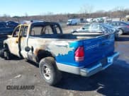 ✅ 2000 Dodge Dakota Sport • VIN: 1B7GG22N5YS643703 • Lot: 41575273. Wystawiony na IAAI z przebiegiem Nie podano. Bezpłatny archiwum sprzedaży aukcyjnych z USA i szczegółowy raport historii pojazdu na DreamBid. Zdjęcie 3.