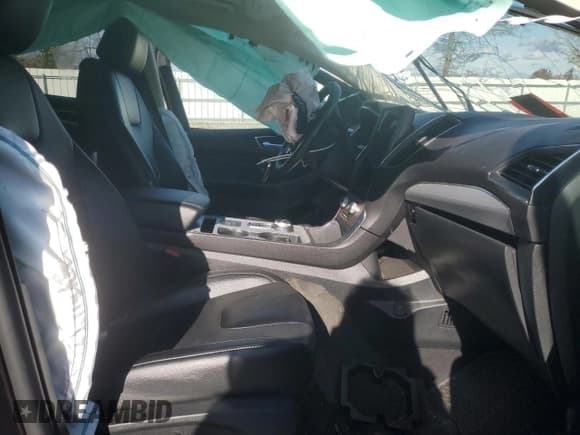 ✅ 2021 Ford Edge Titanium • VIN: 2FMPK4K93MBA27382 • Lot: 93074185. Wystawiony na Copart z przebiegiem Nie podano. Bezpłatny archiwum sprzedaży aukcyjnych z USA i szczegółowy raport historii pojazdu na DreamBid. Zdjęcie 7.