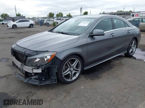 2015 Mercedes-Benz CLA 250 with VIN WDDSJ4EB9FN194620, listed as a IAAI auction lot 43358334 with 121,093 mi miles and . Bid and sale history available at DreamBid. Image 17.