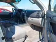 ✅ 2006 Toyota 4Runner SR5 • VIN: JTEZU14R260070050 • Lot: 43282870. Listed on IAAI with 204,244 mi. Free auction sales archive from the USA and detailed vehicle history report at DreamBid. Image 5.