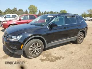 ✅ 2021 Volkswagen Tiguan SE • VIN: 3VV2B7AX2MM050068 • Lot: 81031475. Wystawiony na Copart z przebiegiem 35 893 mil. Bezpłatny archiwum sprzedaży aukcyjnych z USA i szczegółowy raport historii pojazdu na DreamBid. Zdjęcie 1.