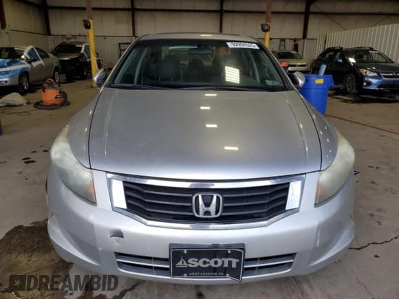 ✅ 2010 Honda Accord EX • VIN: 1HGCP2F77AA131688 • Lot: 92994525. Listed on Copart with 171,822 mi. Free auction sales archive from the USA and detailed vehicle history report at DreamBid. Image 5.