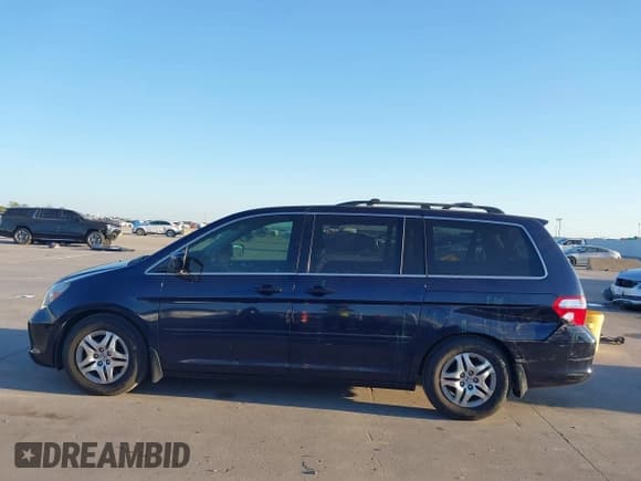 ✅ 2006 Honda Odyssey EX • VIN: 5FNRL38476B061041 • Лот: 43638518. Опубликован ранее на IAAI с пробегом 134 750 миль. Бесплатный доступ к архиву аукционных продаж из США и подробный отчёт об истории автомобиля на DreamBid. Изображение 14.