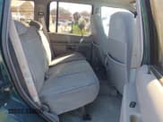 ✅ 1996 Ford Explorer XL • VIN: 1FMDU32XXTUD85108 • Lot: 43429118. Wystawiony na IAAI z przebiegiem 101 760 mil. Bezpłatny archiwum sprzedaży aukcyjnych z USA i szczegółowy raport historii pojazdu na DreamBid. Zdjęcie 8.