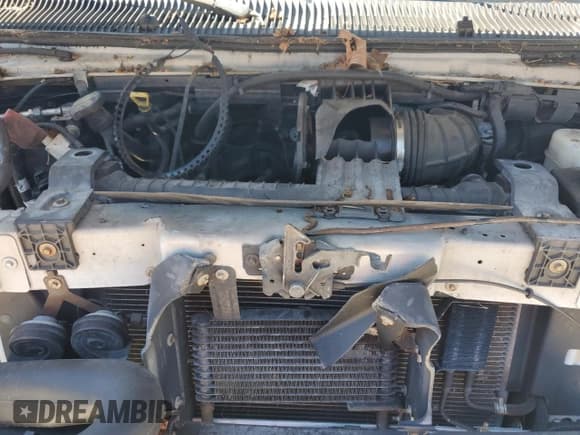 ✅ 2009 Ford Econoline Passenger XL • VIN: 1FBNE31L89DA00436 • Лот: 70349815. Опубликован ранее на Copart с пробегом 91 410 миль. Бесплатный доступ к архиву аукционных продаж из США и подробный отчёт об истории автомобиля на DreamBid. Изображение 12.