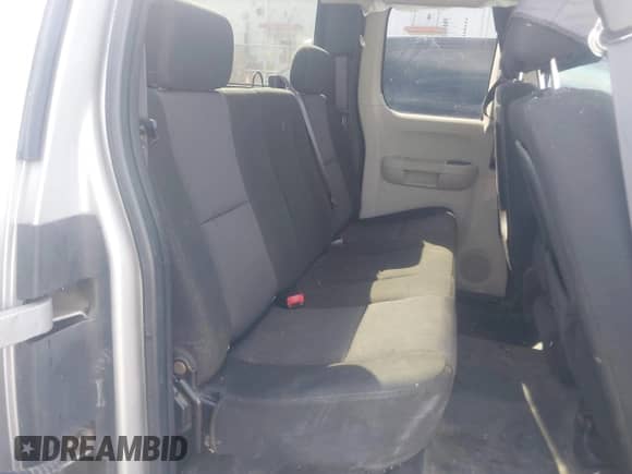 2010 Chevrolet Silverado 1500 Work Truck z VIN 1GCSCPE02AZ204250, wystawiony jako IAAI lot #43064312 z przebiegiem 141 651 mil mil oraz . Historia ofert i sprzedaży dostępna na DreamBid. Obrazek 8.