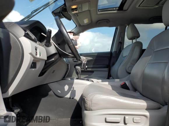 ✅ 2019 Honda Pilot EX-L • VIN: 5FNYF5H49KB013887 • Lot: 44258315. Listed on Copart with 159,115 mi. Free auction sales archive from the USA and detailed vehicle history report at DreamBid. Image 7.