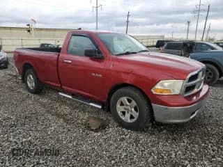 ✅ 2010 Dodge 1500 ST • VIN: 3D7JB1EP3AG133140 • Lot: 49922095. Wystawiony na Copart z przebiegiem 262 668 mil. Bezpłatny archiwum sprzedaży aukcyjnych z USA i szczegółowy raport historii pojazdu na DreamBid. Zdjęcie 4.