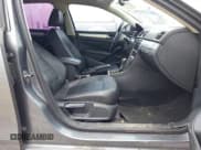 ✅ 2012 Volkswagen Passat SE • VIN: 1VWBN7A32CC090053 • Lot: 41478451. Listed on IAAI with 123,679 mi. Free auction sales archive from the USA and detailed vehicle history report at DreamBid. Image 5.