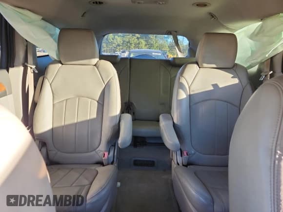 ✅ 2011 Buick Enclave CXL-1 • VIN: 5GAKRBED8BJ107883 • Lot: 85399345. Wystawiony na Copart z przebiegiem 137 415 mil. Bezpłatny archiwum sprzedaży aukcyjnych z USA i szczegółowy raport historii pojazdu na DreamBid. Zdjęcie 10.