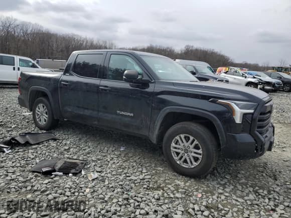 ✅ 2022 Toyota Tundra SR5 • VIN: 5TFLA5DB4NX026344 • Лот: 46286115. Опубликован ранее на Copart с пробегом Не указан. Бесплатный доступ к архиву аукционных продаж из США и подробный отчёт об истории автомобиля на DreamBid. Изображение 4.