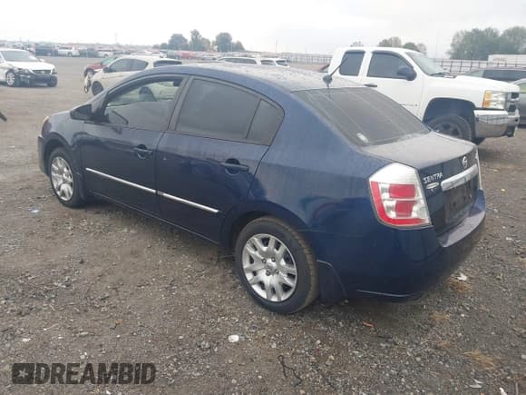 ✅ 2010 Nissan Sentra SR • VIN: 3N1AB6AP4AL693966 • Lot: 43649913. Wystawiony na IAAI z przebiegiem 140 108 mil. Bezpłatny archiwum sprzedaży aukcyjnych z USA i szczegółowy raport historii pojazdu na DreamBid. Zdjęcie 3.