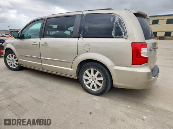 ✅ 2014 Chrysler Town & Country Touring • VIN: 2C4RC1BG7ER149131 • Лот: 90408095. Опубликован ранее на Copart с пробегом 177 948 миль. Бесплатный доступ к архиву аукционных продаж из США и подробный отчёт об истории автомобиля на DreamBid. Изображение 2.