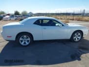 ✅ 2013 Dodge Challenger SXT • VIN: 2C3CDYAGXDH530476 • Lot: 41305751. Wystawiony na IAAI z przebiegiem Nie podano. Bezpłatny archiwum sprzedaży aukcyjnych z USA i szczegółowy raport historii pojazdu na DreamBid. Zdjęcie 14.