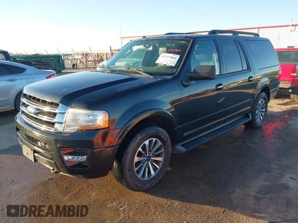 ✅ 2015 Ford Expedition Max XLT • VIN: 1FMJK1JT1FEF48092 • Лот: 43727864. Опубликован ранее на IAAI с пробегом 171 737 миль. Бесплатный доступ к архиву аукционных продаж из США и подробный отчёт об истории автомобиля на DreamBid. Изображение 2.