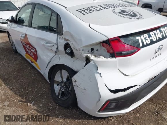 ✅ 2022 Hyundai Ioniq Blue • VIN: KMHC65LC4NU279625 • Lot: 41518795. Wystawiony na IAAI z przebiegiem 75 232 mil. Bezpłatny archiwum sprzedaży aukcyjnych z USA i szczegółowy raport historii pojazdu na DreamBid. Zdjęcie 6.