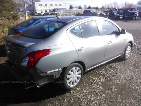 ✅ 2013 Nissan Versa S • VIN: 3N1CN7AP2DL844345 • Lot: 24646368. Listed on IAAI with 68,633 mi. Free auction sales archive from the USA and detailed vehicle history report at DreamBid. Image 4.
