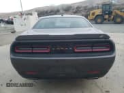 ✅ 2022 Dodge Challenger GT • VIN: 2C3CDZKG6NH200517 • Lot: 77672103. Wystawiony na Copart z przebiegiem 17 573 mil. Bezpłatny archiwum sprzedaży aukcyjnych z USA i szczegółowy raport historii pojazdu na DreamBid. Zdjęcie 6.