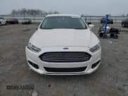 ✅ 2013 Ford Fusion SE Hybrid • VIN: 3FA6P0LU1DR226094 • Lot: 85486985. Wystawiony na Copart z przebiegiem 98 160 mil. Bezpłatny archiwum sprzedaży aukcyjnych z USA i szczegółowy raport historii pojazdu na DreamBid. Zdjęcie 5.