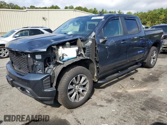 ✅ 2022 Chevrolet Silverado 1500 RST • VIN: 1GCUYEET2NZ183334 • Лот: 80352725. Опубликован ранее на Copart с пробегом 63 323 миль. Бесплатный доступ к архиву аукционных продаж из США и подробный отчёт об истории автомобиля на DreamBid. Изображение 1.