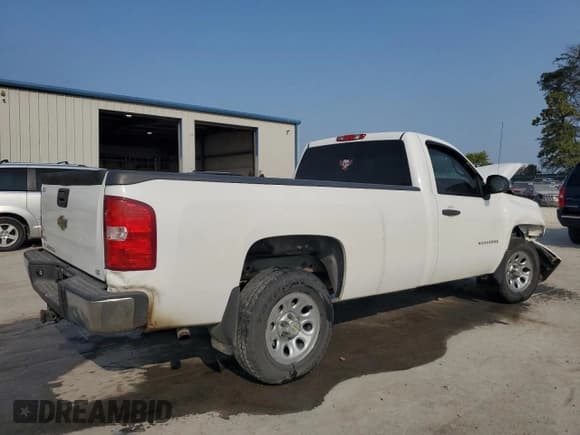 ✅ 2011 Chevrolet Silverado 1500 Work Truck • VIN: 1GCNCPE03BZ417805 • Lot: 71101234. Listed on Copart with 301,444 mi. Free auction sales archive from the USA and detailed vehicle history report at DreamBid. Image 3.