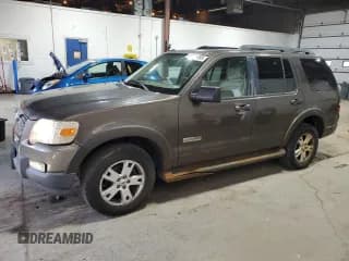 ✅ 2008 Ford Explorer XLT • VIN: 1FMEU63EX8UA04772 • Lot: 84036285. Wystawiony na Copart z przebiegiem 198 726 mil. Bezpłatny archiwum sprzedaży aukcyjnych z USA i szczegółowy raport historii pojazdu na DreamBid. Zdjęcie 1.