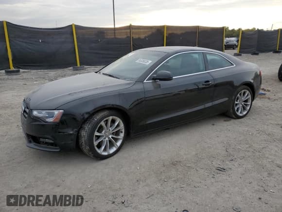 ✅ 2014 Audi A5 Premium Plus • VIN: WAULFAFR2EA010650 • Лот: 86336035. Опубликован ранее на Copart с пробегом 116 358 миль. Бесплатный доступ к архиву аукционных продаж из США и подробный отчёт об истории автомобиля на DreamBid. Изображение 1.