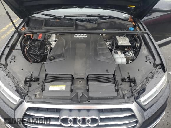 ✅ 2017 Audi Q7 Premium Plus • VIN: WA1LHAF72HD053345 • Lot: 90648845. Wystawiony na Copart z przebiegiem 83 978 mil. Bezpłatny archiwum sprzedaży aukcyjnych z USA i szczegółowy raport historii pojazdu na DreamBid. Zdjęcie 12.