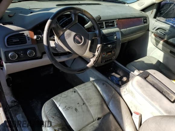 ✅ 2008 GMC Yukon SLT 4SB • VIN: 1GKFK13018R149020 • Лот: 89503965. Опубликован ранее на Copart с пробегом Не указан. Бесплатный доступ к архиву аукционных продаж из США и подробный отчёт об истории автомобиля на DreamBid. Изображение 8.