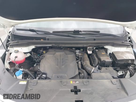 ✅ 2023 Kia Carnival LX • VIN: KNDNB4H34P6254954 • Lot: 42033166. Listed on IAAI with 42,151 mi. Free auction sales archive from the USA and detailed vehicle history report at DreamBid. Image 10.