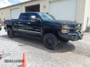 ✅ 2016 Chevrolet Silverado 2500HD LTZ • VIN: 1GC1KWE84GF278357 • Lot: 43048273. Listed on IAAI with 303,951 mi. Free auction sales archive from the USA and detailed vehicle history report at DreamBid. Image 1.