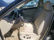 ✅ 2015 Volkswagen Passat SEL Premium • VIN: 1VWCT7A37FC122414 • Lot: 55703425. Wystawiony na Copart z przebiegiem 54 339 mil. Bezpłatny archiwum sprzedaży aukcyjnych z USA i szczegółowy raport historii pojazdu na DreamBid. Zdjęcie 7.