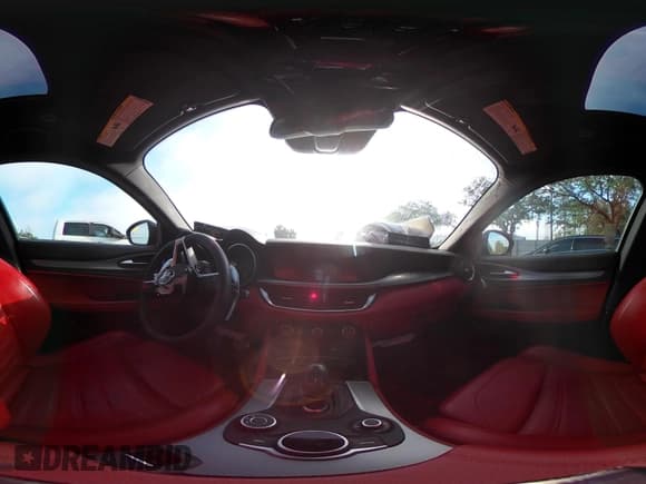 ✅ 2019 Alfa Romeo Stelvio Ti • VIN: ZASPAKBN6K7C46780 • Lot: 41925163. Wystawiony na IAAI z przebiegiem Nie podano. Bezpłatny archiwum sprzedaży aukcyjnych z USA i szczegółowy raport historii pojazdu na DreamBid. Zdjęcie 18.