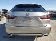 ✅ 2018 Lexus RX 350 • VIN: 2T2ZZMCA9JC114817 • Lot: 52809985. Wystawiony na Copart z przebiegiem 71 229 mil. Bezpłatny archiwum sprzedaży aukcyjnych z USA i szczegółowy raport historii pojazdu na DreamBid. Zdjęcie 6.