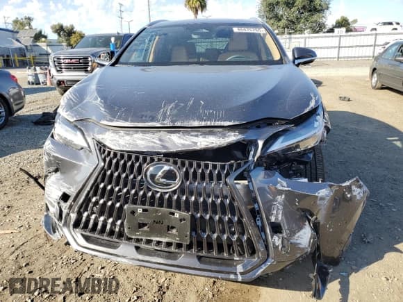 ✅ 2025 Lexus NX 350h • VIN: JTJAKCEZ9S2061553 • Lot: 86876265. Wystawiony na Copart z przebiegiem 3 699 mil. Bezpłatny archiwum sprzedaży aukcyjnych z USA i szczegółowy raport historii pojazdu na DreamBid. Zdjęcie 5.