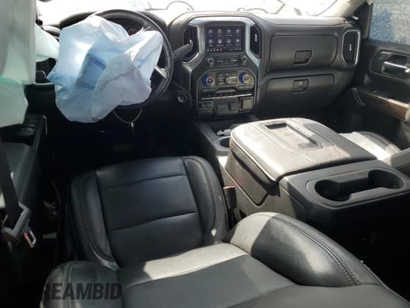 ✅ 2019 Chevrolet Silverado 1500 LT Trail Boss • VIN: 3GCPYFED6KG276025 • Lot: 69207394. Wystawiony na Copart z przebiegiem 70 395 mil. Bezpłatny archiwum sprzedaży aukcyjnych z USA i szczegółowy raport historii pojazdu na DreamBid. Zdjęcie 8.