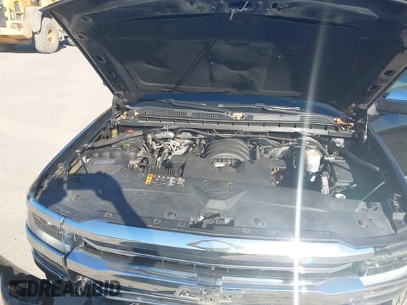 ✅ 2018 Chevrolet Silverado 1500 High Country • VIN: 3GCUKTEJ5JG200769 • Лот: 43544972. Опубликован ранее на IAAI с пробегом 84 216 миль. Бесплатный доступ к архиву аукционных продаж из США и подробный отчёт об истории автомобиля на DreamBid. Изображение 10.