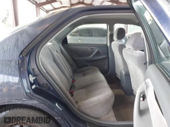 ✅ 1998 Toyota Camry LE • VIN: JT2BG22K5W0216460 • Лот: 43701134. Опубликован ранее на IAAI с пробегом 215 202 миль. Бесплатный доступ к архиву аукционных продаж из США и подробный отчёт об истории автомобиля на DreamBid. Изображение 8.