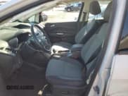 ✅ 2017 Ford C-Max SE • VIN: 1FADP5EU8HL105827 • Lot: 47636615. Wystawiony na Copart z przebiegiem 103 191 mil. Bezpłatny archiwum sprzedaży aukcyjnych z USA i szczegółowy raport historii pojazdu na DreamBid. Zdjęcie 7.