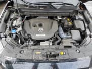 ✅ 2022 Mazda CX-5 Signature • VIN: JM3KFBXYXN0567202 • Lot: 82039924. Wystawiony na Copart z przebiegiem 31 347 mil. Bezpłatny archiwum sprzedaży aukcyjnych z USA i szczegółowy raport historii pojazdu na DreamBid. Zdjęcie 11.