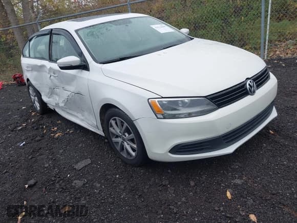 ✅ 2012 Volkswagen Jetta SE • VIN: 3VWDP7AJXCM468779 • Лот: 43516669. Опубликован ранее на IAAI с пробегом 153 442 миль. Бесплатный доступ к архиву аукционных продаж из США и подробный отчёт об истории автомобиля на DreamBid. Изображение 1.
