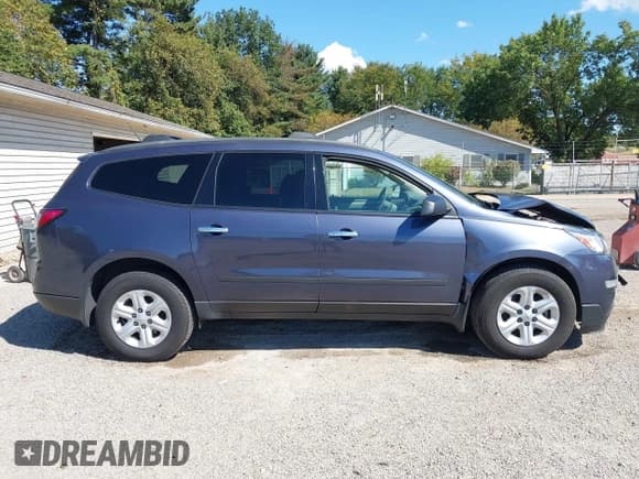 ✅ 2014 Chevrolet Traverse LS • VIN: 1GNKVFKD2EJ213392 • Лот: 43156876. Опубликован ранее на IAAI с пробегом 106 567 миль. Бесплатный доступ к архиву аукционных продаж из США и подробный отчёт об истории автомобиля на DreamBid. Изображение 13.