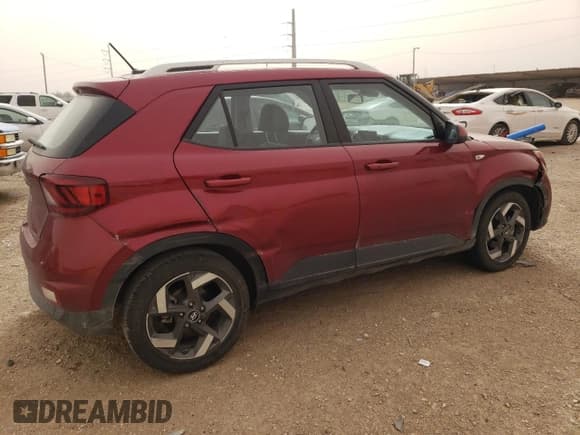 ✅ 2024 Hyundai Venue Limited • VIN: KMHRC8A31RU321908 • Lot: 47684665. Listed on Copart with 29,792 mi. Free auction sales archive from the USA and detailed vehicle history report at DreamBid. Image 3.