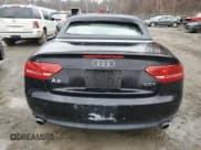 ✅ 2011 Audi A5 Premium Plus • VIN: WAUJFAFH2BN015639 • Lot: 49963385. Wystawiony na Copart z przebiegiem 104 209 mil. Bezpłatny archiwum sprzedaży aukcyjnych z USA i szczegółowy raport historii pojazdu na DreamBid. Zdjęcie 6.