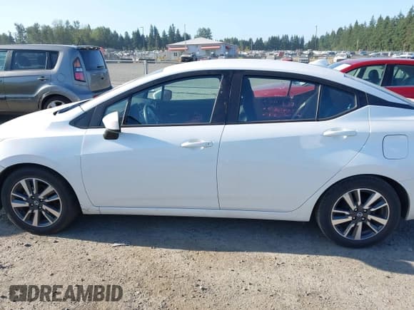✅ 2022 Nissan Versa SV • VIN: 3N1CN8EV2NL861856 • Lot: 42725796. Listed on IAAI with 44,431 mi. Free auction sales archive from the USA and detailed vehicle history report at DreamBid. Image 14.