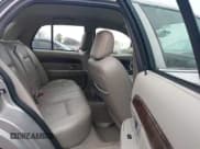 ✅ 2008 Mercury Grand Marquis LS • VIN: 2MEFM75V38X611888 • Lot: 43762401. Wystawiony na IAAI z przebiegiem 139 533 mil. Bezpłatny archiwum sprzedaży aukcyjnych z USA i szczegółowy raport historii pojazdu na DreamBid. Zdjęcie 8.